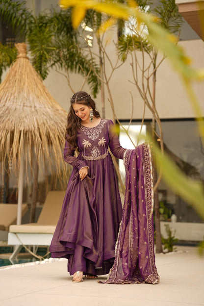 Wine Grace Silk Blend Set