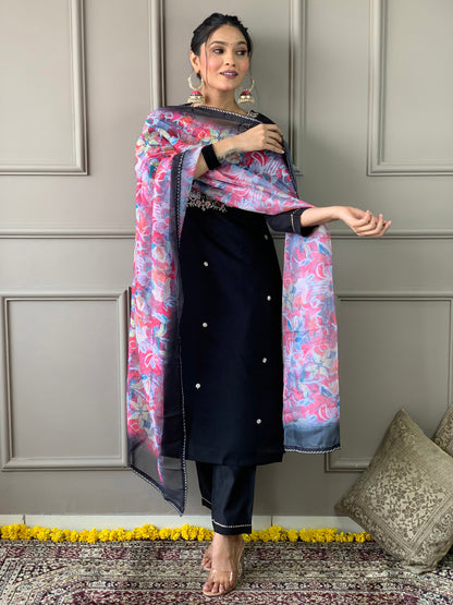 Midnight Black Floral Kurta Set