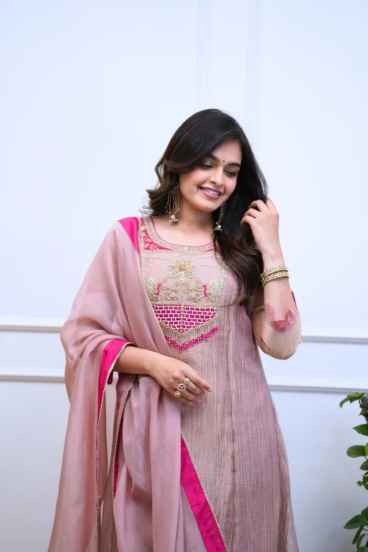 Women’s Lilac Pink Traditional Anarkali Set with Embroidered Kurta, Pants & Dupatta
