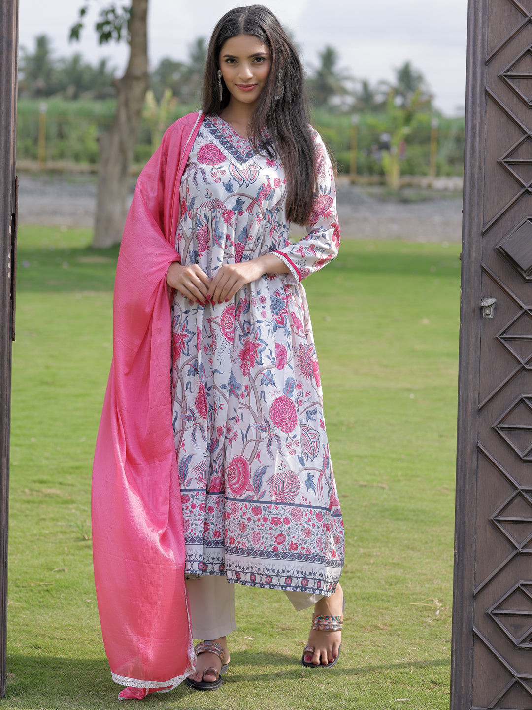 Cream Floral Printed Nyra Cut Anarkali Set